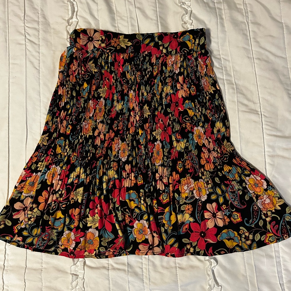 Floral Pleated Women's Skirt